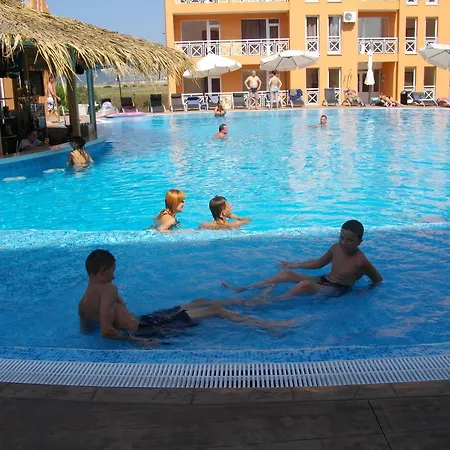 Sunny Day 6 Tunkovo